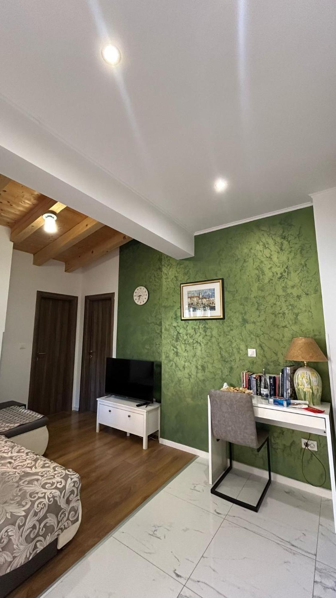 By Osibov, Diamondfish Apartment Kastela Ngoại thất bức ảnh